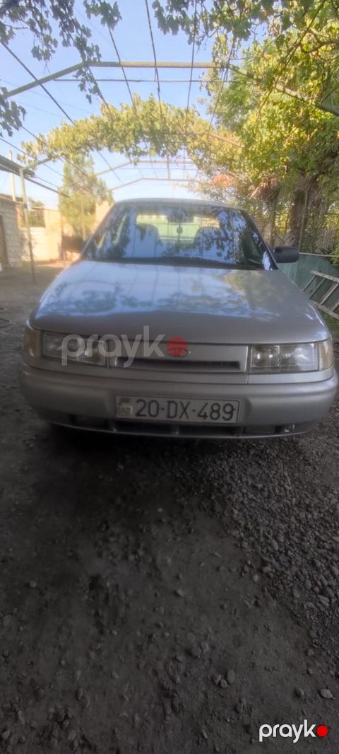 Satılır: VAZ 2110 (Lada 110) sedan - Ban növü: sedan, 4 qapı - Rəng