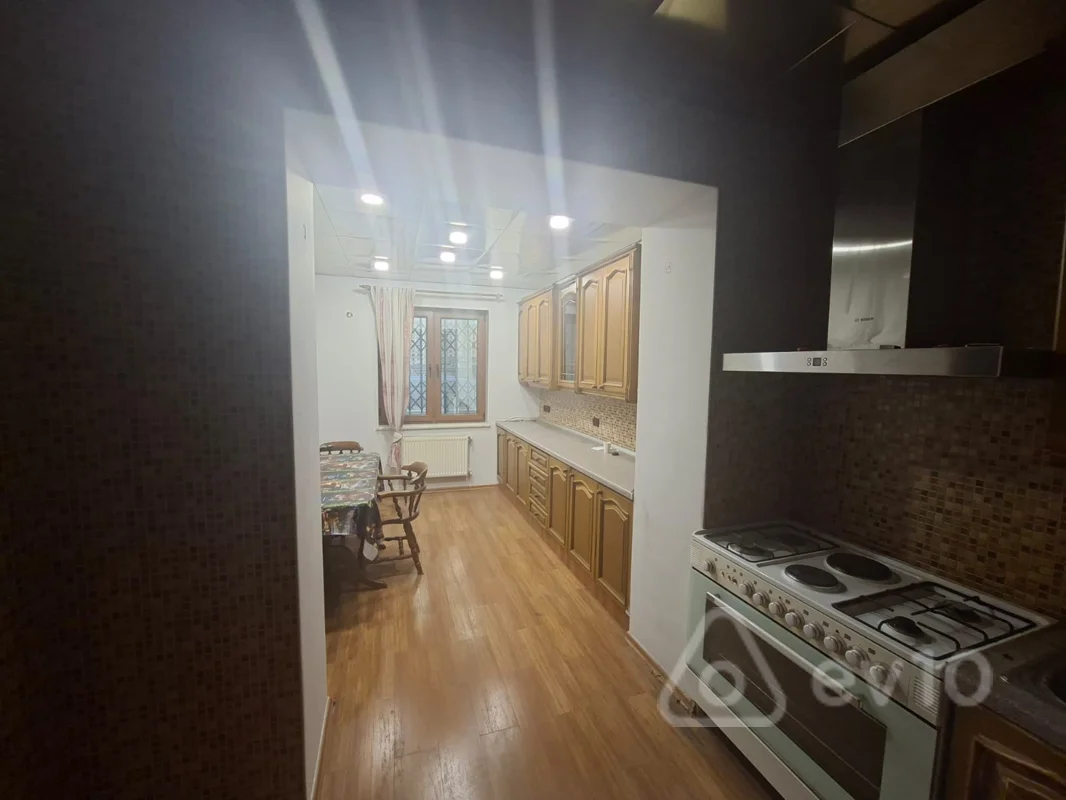 3 otaqlı mənzil, 100 m², Mirzəağa Əliyev küçəsi — Mənzil, Bakı (9)