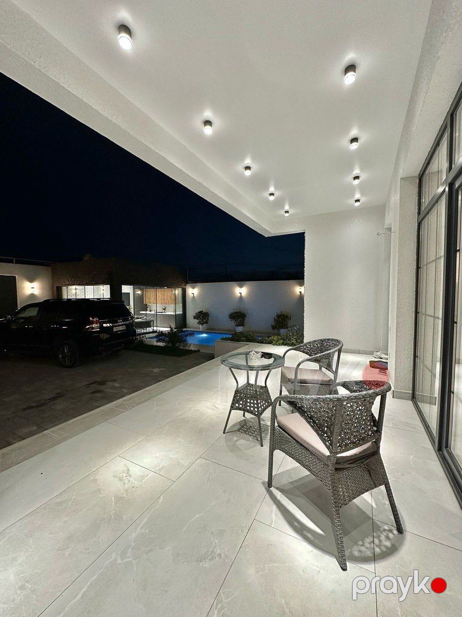 İcarəyə verilir 4 otaqlı həyət evi/bağ evi 260 m² — Ev, villa, Bakı (2)