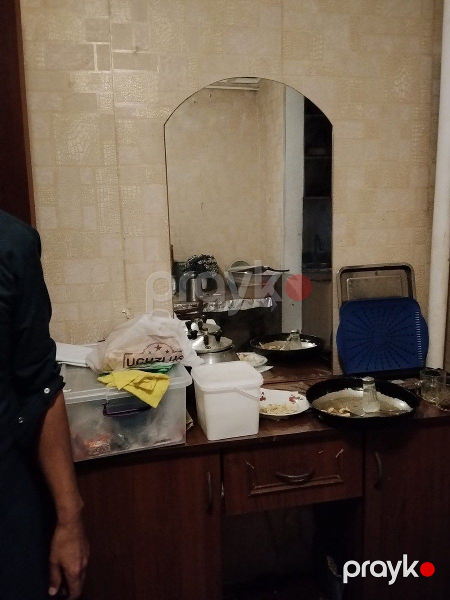 Satılır 2 otaqlı köhnə tikili 60 m² — Mənzil, Bakı (3)