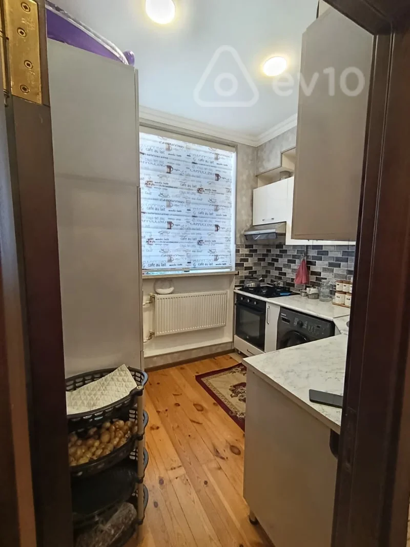 1 otaqlı mənzil, 33 m², Resulzade qes — Mənzil, Bakı (9)