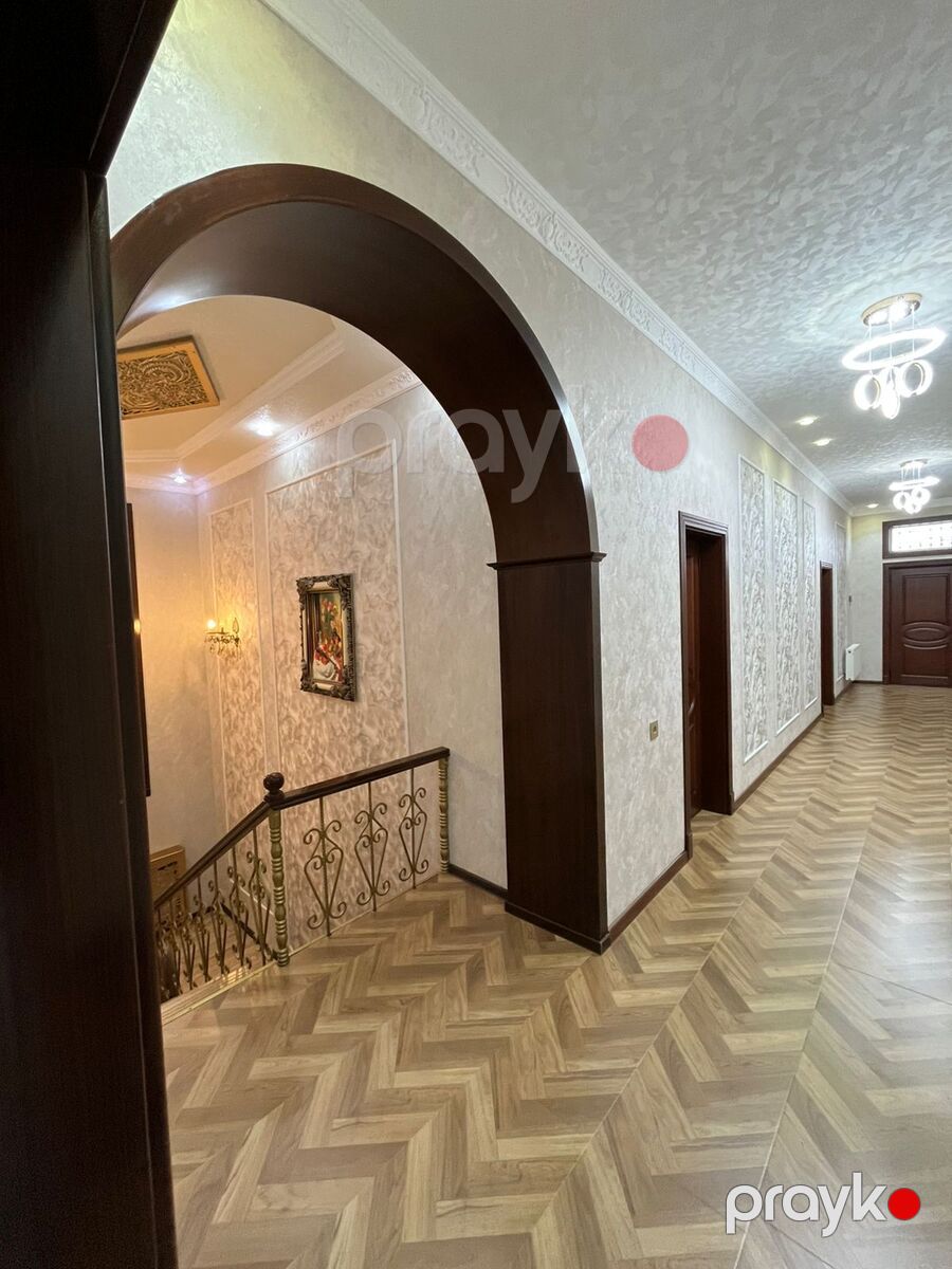 Satılır 6 otaqlı həyət evi/bağ evi 300 m² — Ev, villa, Bakı (11)