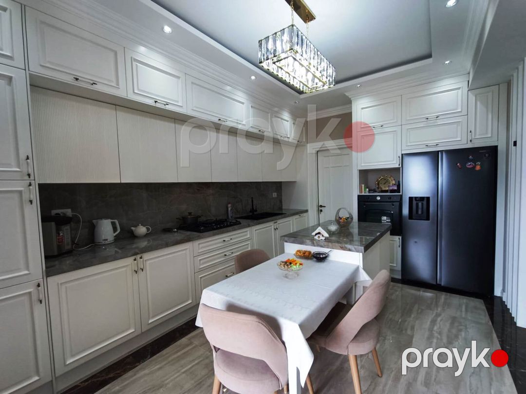 4-otaqlı yeni tikili kirayə verilir, 28 May m., 171 m² — Mənzil, Bakı (9)