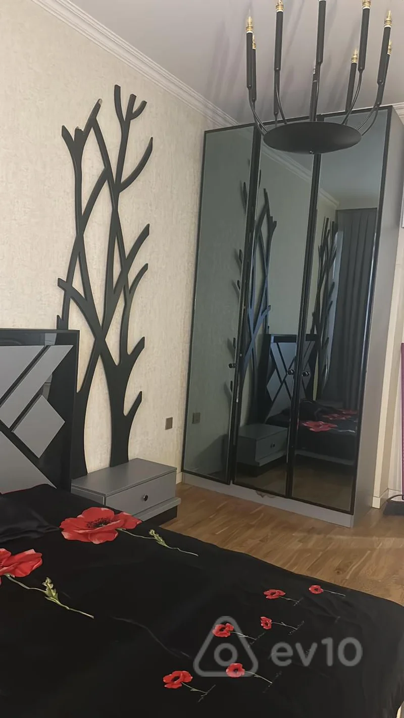 3 otaqlı mənzil, 80 m², Süleyman Sani Axundov küçəsində, 8-ci mikrorayon ərazisində Azadlıq metrosunun çıxışında — kirayə — Mənzil, Bakı (11)