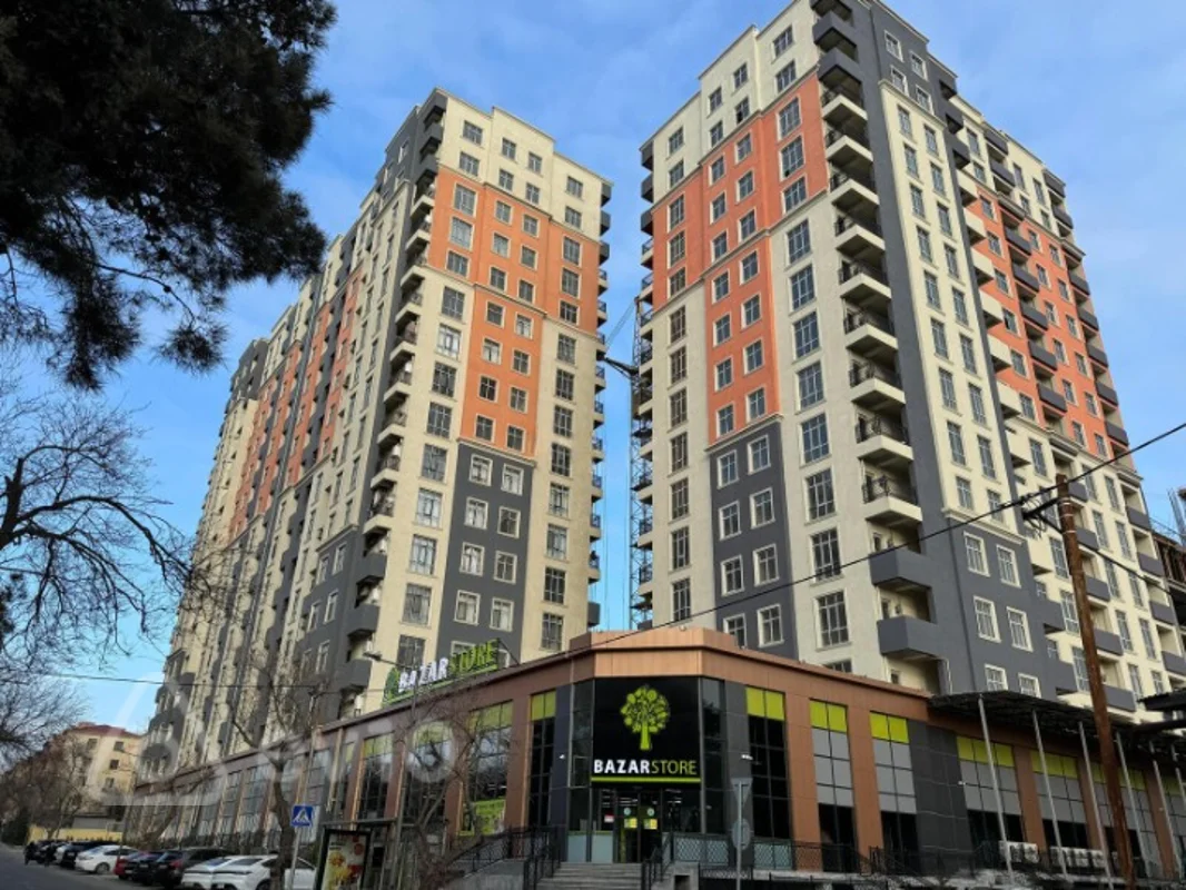 4 otaqlı mənzil, 120 m², Kamil Balakisiyev kucesi — Bakı
