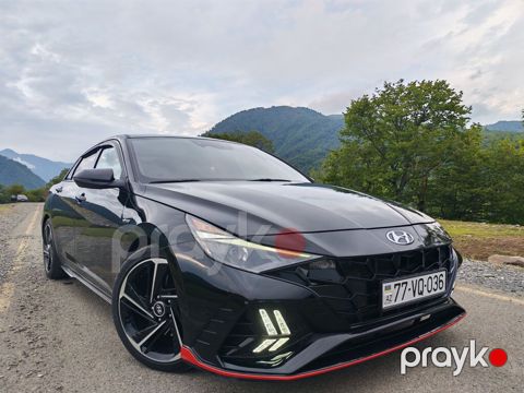 Hyundai Elantra: 1.6 l 2023 il Sedan