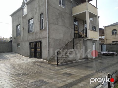 Satılır 4 otaqlı həyət evi/bağ evi 135 m² — Bakı