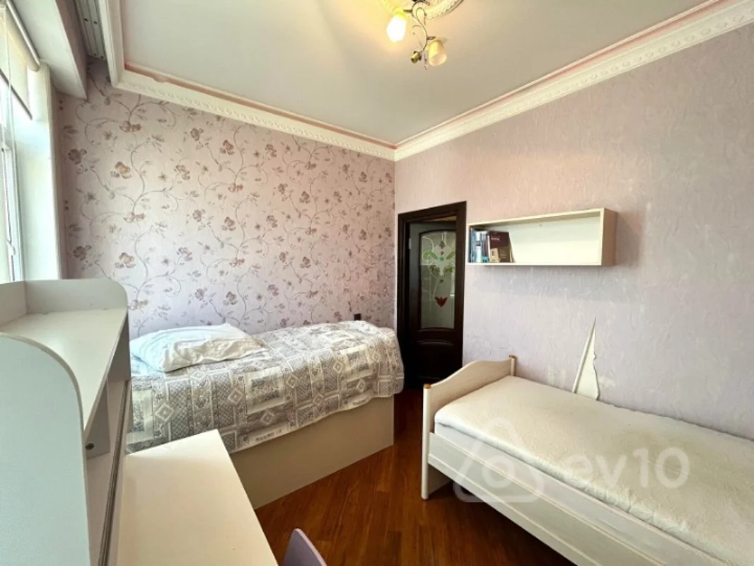 4 otaqlı mənzil, 130 m², Sabit Orucov küçəsi — kirayə — Mənzil, Bakı (5)