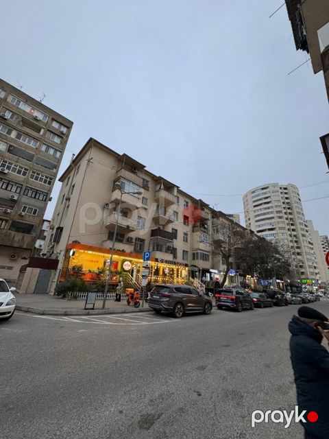 İcarəyə verilir 2 otaqlı köhnə tikili 50 m² — Bakı