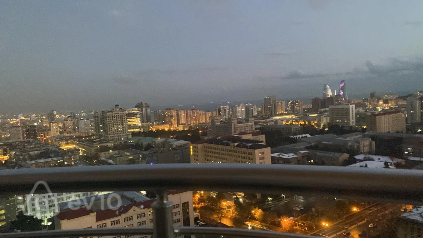 3 otaqlı mənzil, 80 m², Mirəli Seyidov küçəsi — kirayə — Mənzil, Bakı (9)