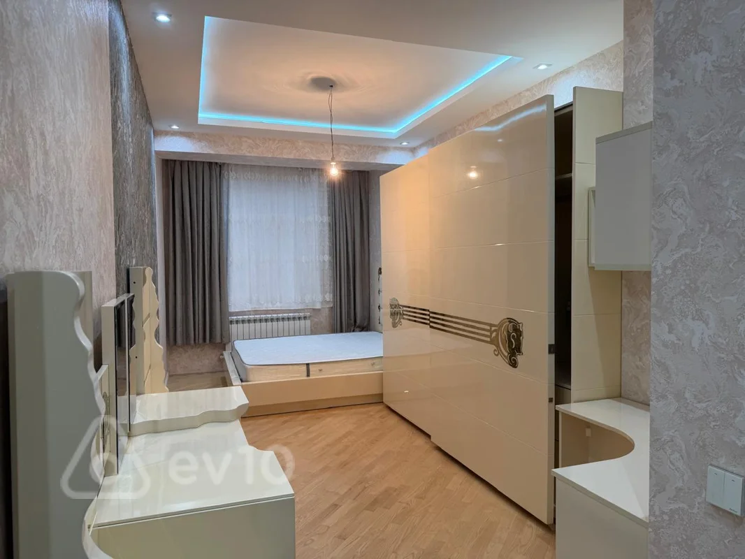 3 otaqlı mənzil, 130 m², Çobanzadə küç. — kirayə — Mənzil, Bakı (3)