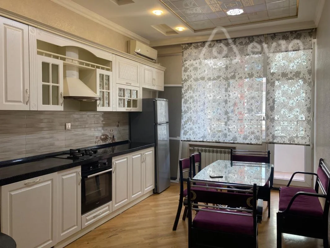 4 otaqlı mənzil, 150 m², Eliyar Eliyev — kirayə — Mənzil, Bakı (7)