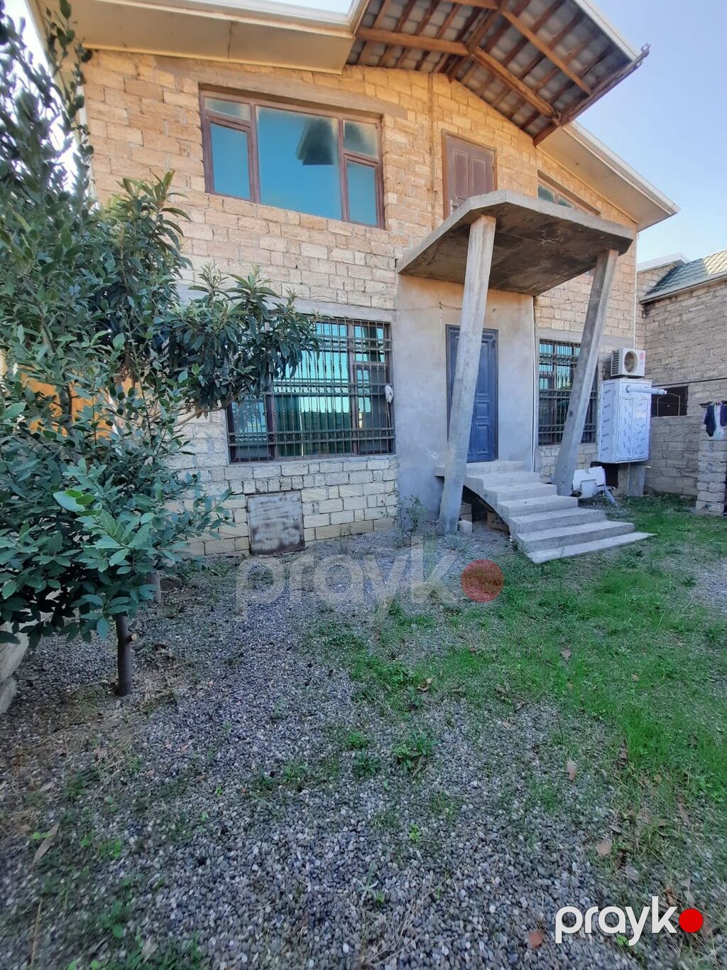 Mehemmedi de 7 gozel binanin yaninda demir yol stansiyasina — Mənzil, Bakı (7)
