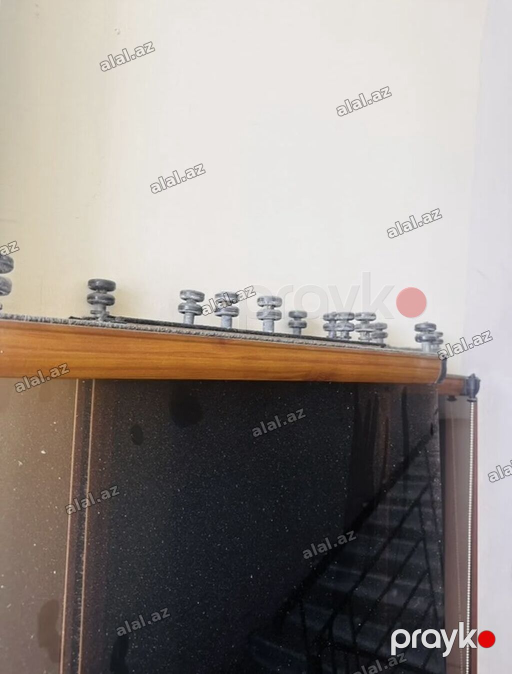 Qiymete gore qeti narahat etmeyin deyerin defelerle ucuz qoyulub — Mallar, Bakı (4)
