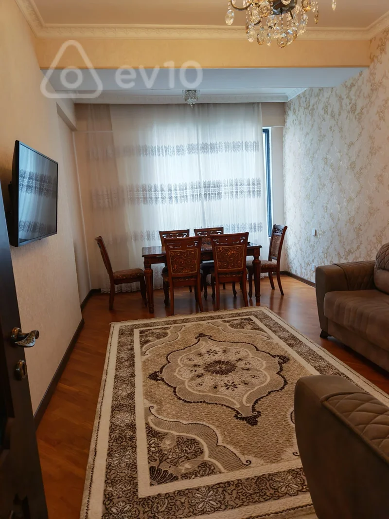 3 otaqlı mənzil, 100 m², Bakı, Vladislav Plotnikov küç. — kirayə — Mənzil, Bakı (2)