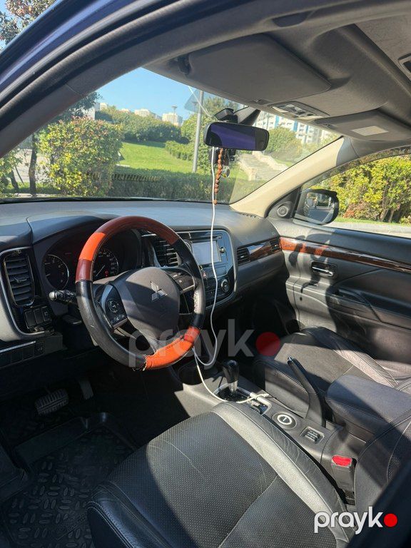 Mitsubishi Outlander, 2.4 L, 2014 il, 126 800 km — Avtomobillər, Bakı (7)