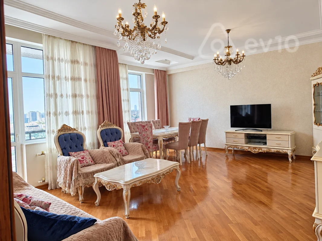 3 otaqlı mənzil, 116 m², Abdulvahab Salamzadə küçəsi Ənvər Hüseynov küçəsi kəsişməsi — Mənzil, Bakı (4)