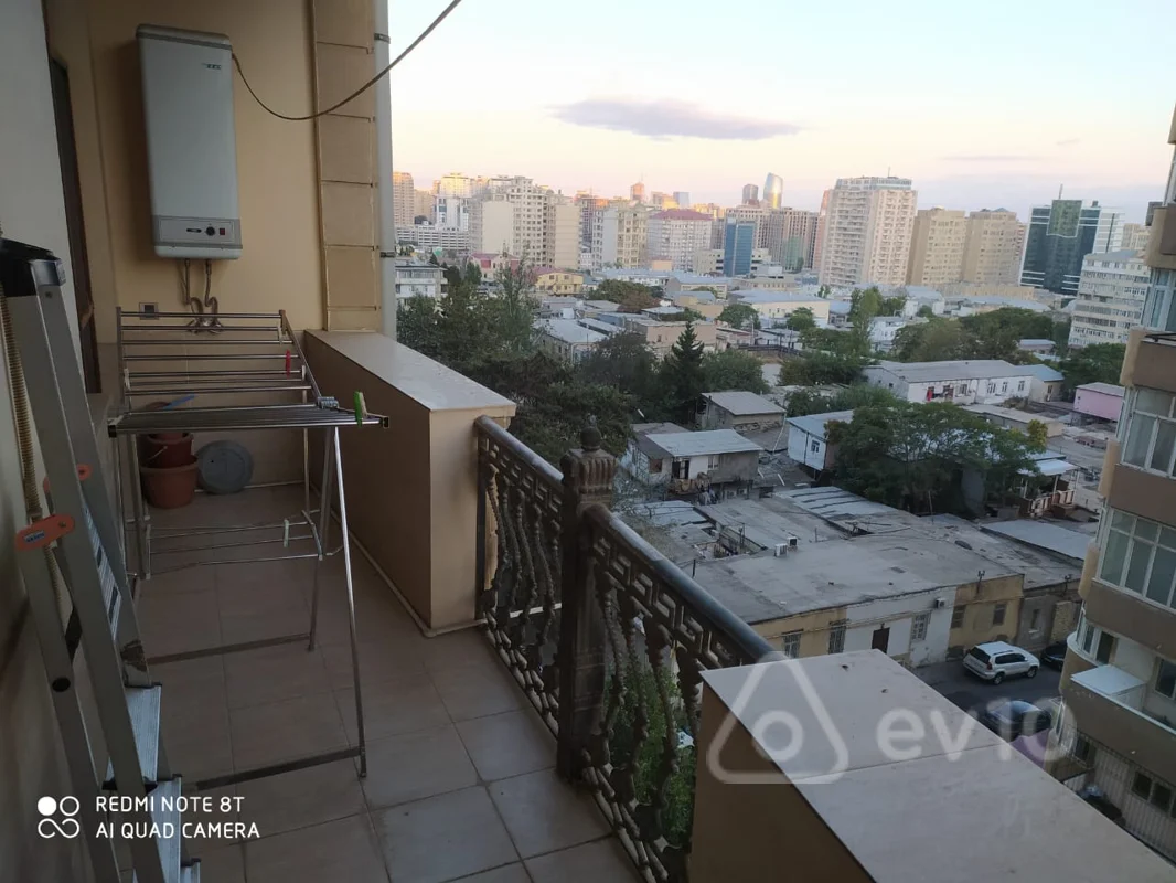 3 otaqlı mənzil, 147 m², Mirzə Fətəli Axundov 177, — kirayə — Seidə