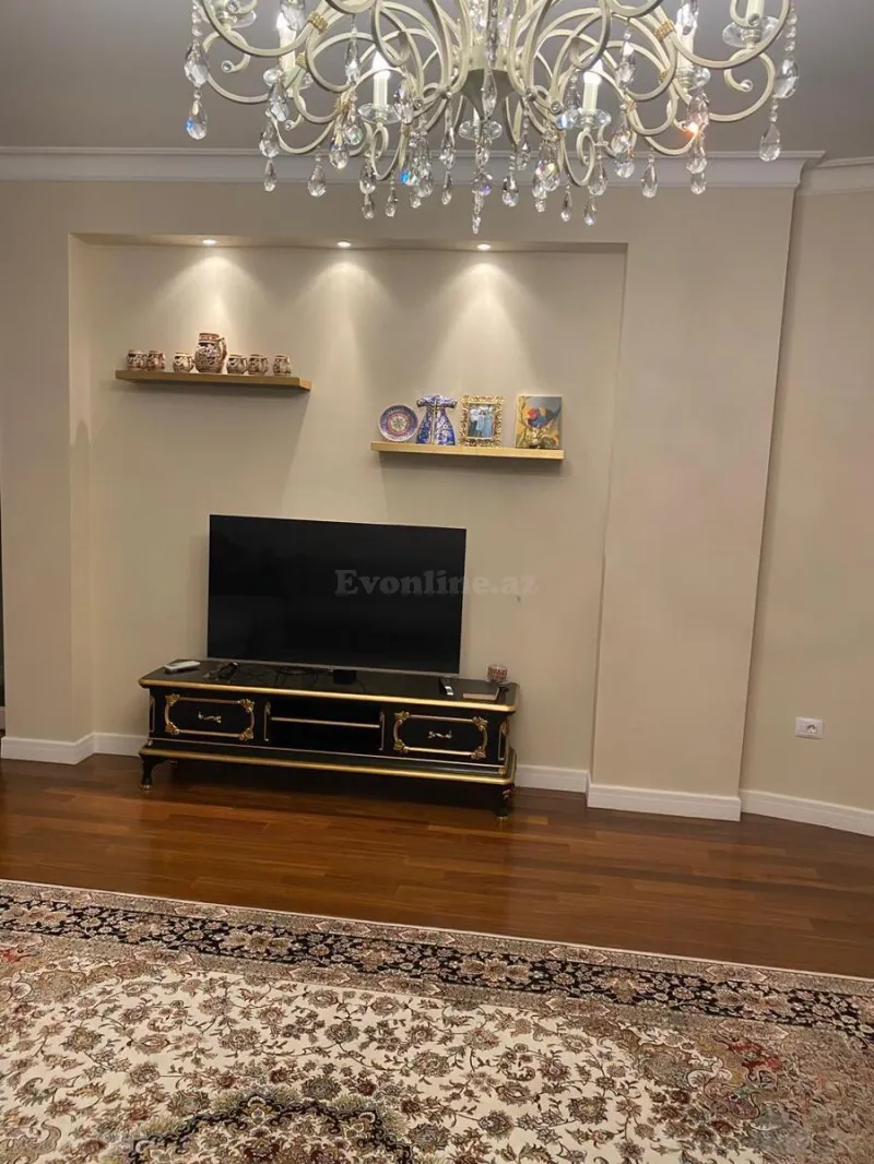 Kirayə verilir 3 otaqlı Mənzil Yeni tikili 150 m² Bakı, Yasamal r., Elmlər Akademiyası m — Mənzil, Bakı (7)