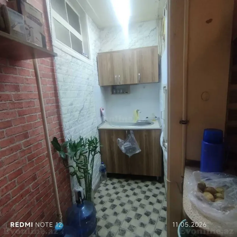 Satılır 2 otaqlı Mənzil Köhnə tikili 50 m² Bakı, Səbail r — Mənzil, Bakı (6)