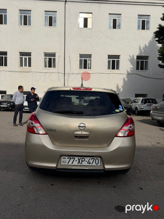 Nissan Tiida, 1.5 L, 2011 il, 175 000 km — Avtomobillər, Bakı (4)
