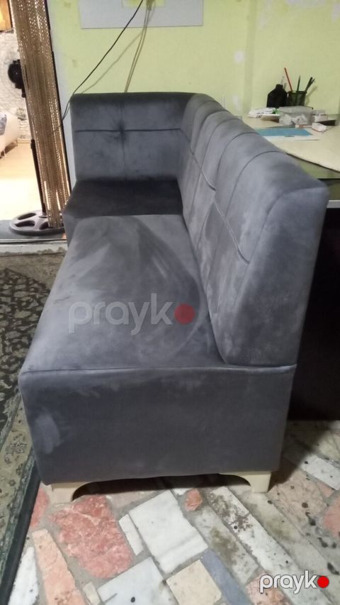 Künc divanı — Bakı