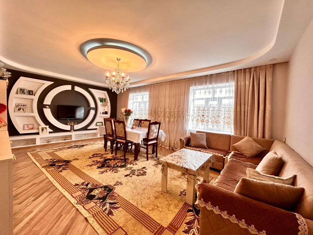 5 otaqlı ev, 250 m², Əli Tağızadə küç — Ev, villa, Bakı