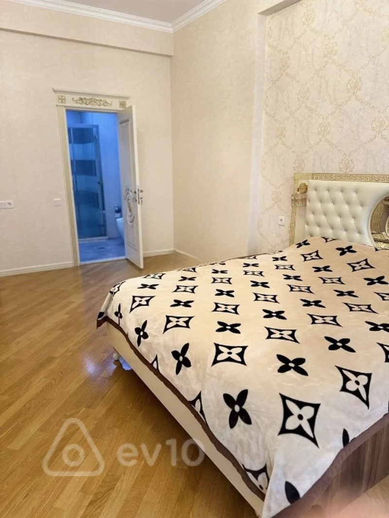 3 otaqlı mənzil, 150 m², Mərkəzi Bulvar küçəsi — kirayə — Mənzil, Bakı (12)