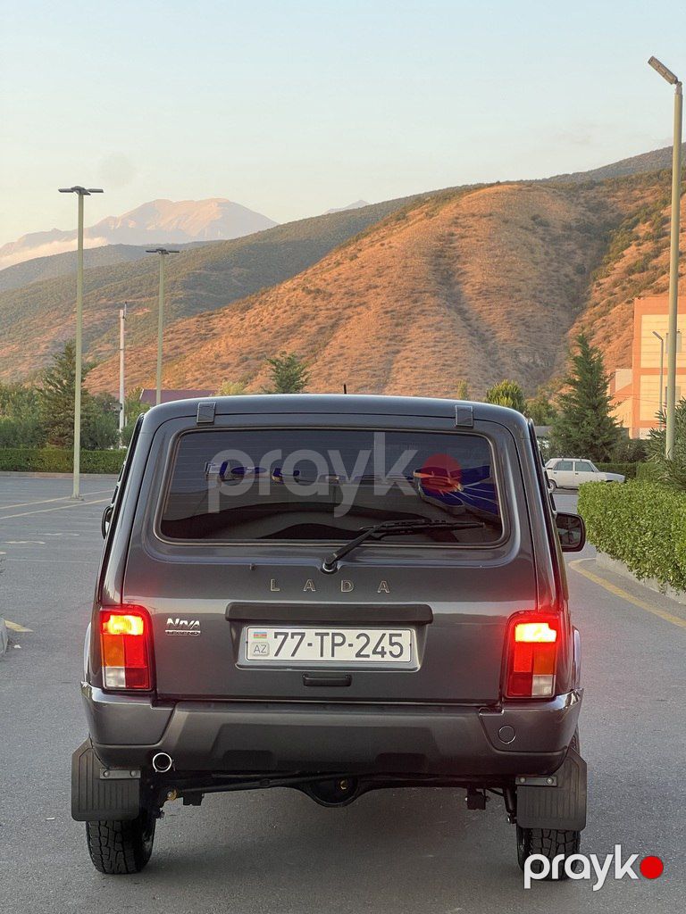 Lada (VAZ) Niva, 1.7 L, 2021 il, 63 800 km — Avtomobillər, Şəki (3)