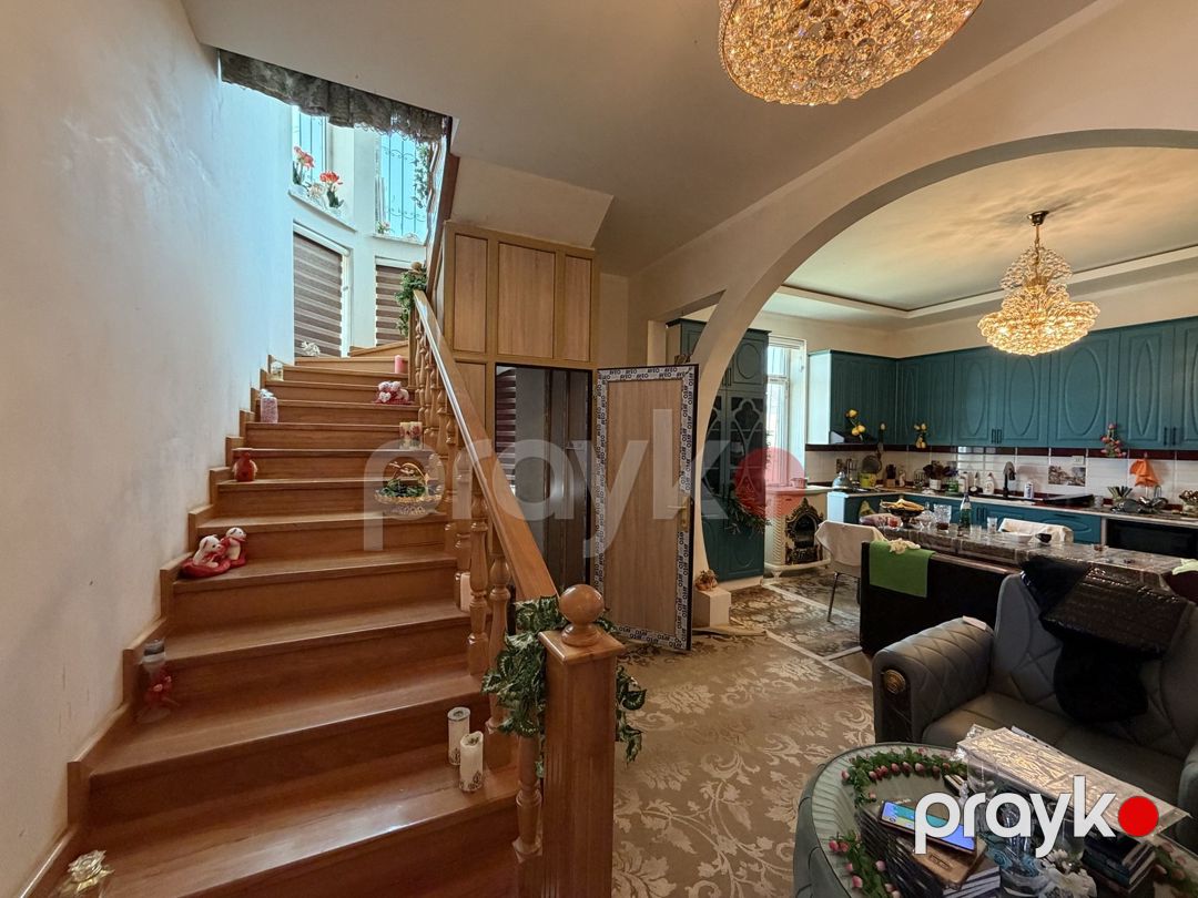 Satılır 5 otaqlı həyət evi/bağ evi 350 m² — Ev, villa, Bakı (5)