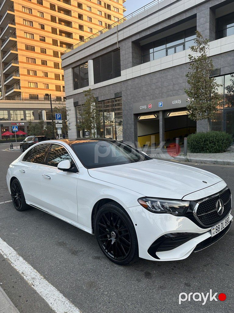 Mercedes E 300 4MATIC, 2.0 L, 2024 il, 18 280 km — Avtomobillər, Bakı (4)