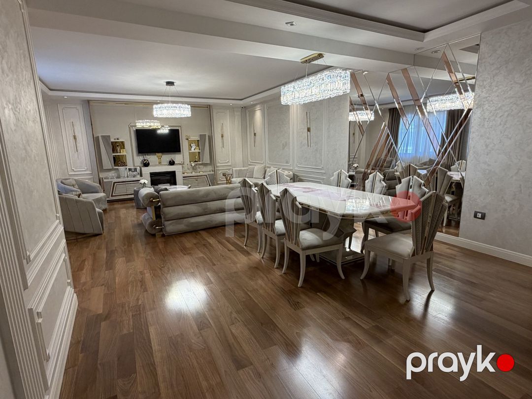 Satılır 4 otaqlı yeni tikili 202 m² — Mənzil, Bakı (2)