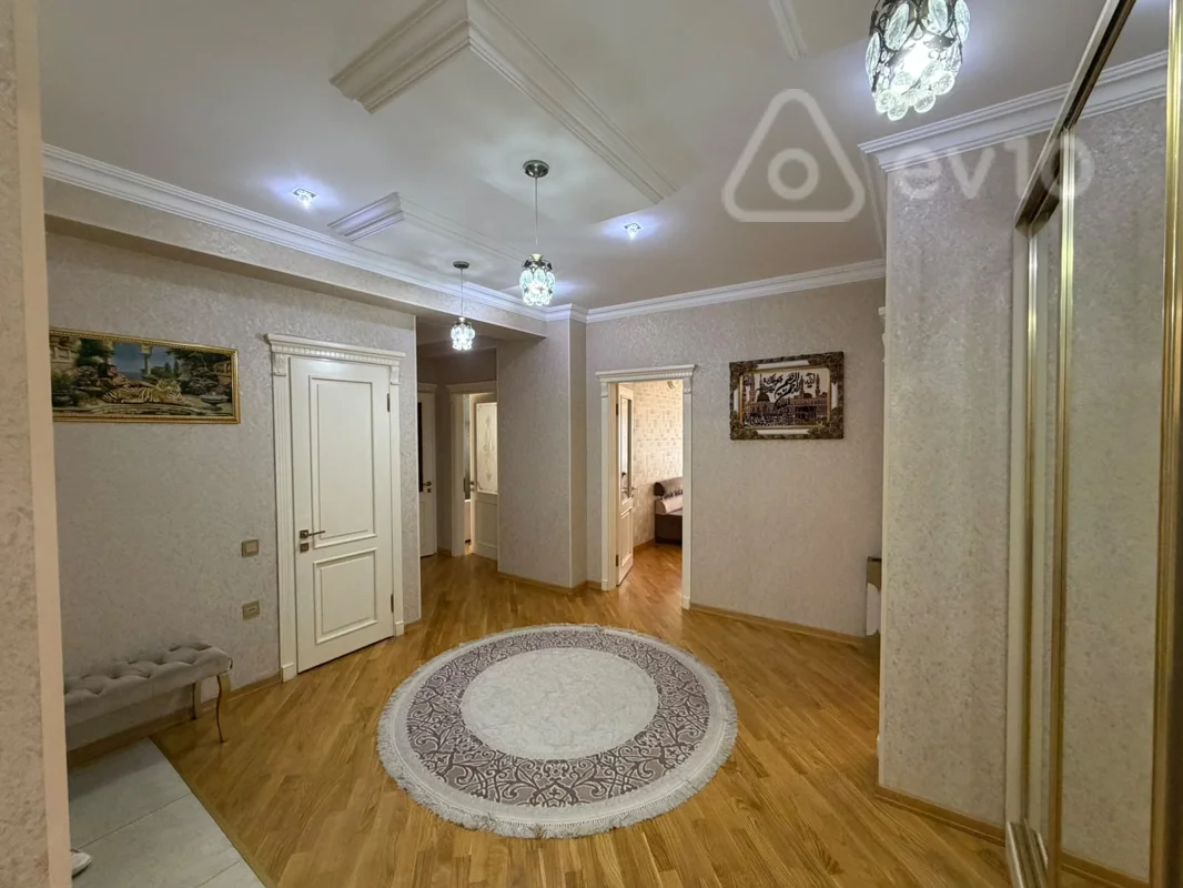3 otaqlı mənzil, 140 m², Mir Cəlal küçəsi — Mənzil, Bakı (9)