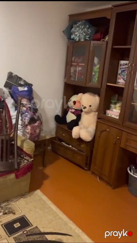 Satılır 2 otaqlı köhnə tikili 40 m² — Bakı