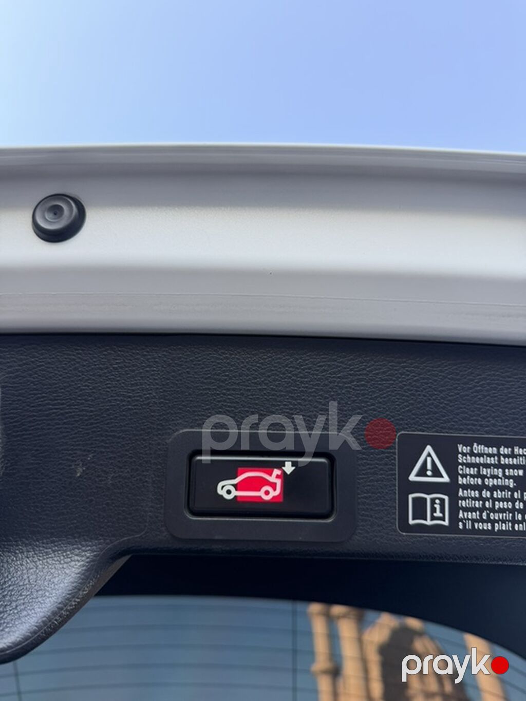 BMW X6 – ağ rəngli, kupe-siluetli premium krossover. Güclü və dinamik — Avtomobillər, Bakı (5)