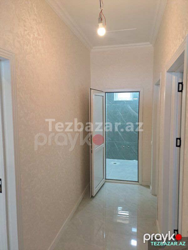 Həyətində obyekt tikmək imkanı olan ev — Ev, villa, Bakı (8)