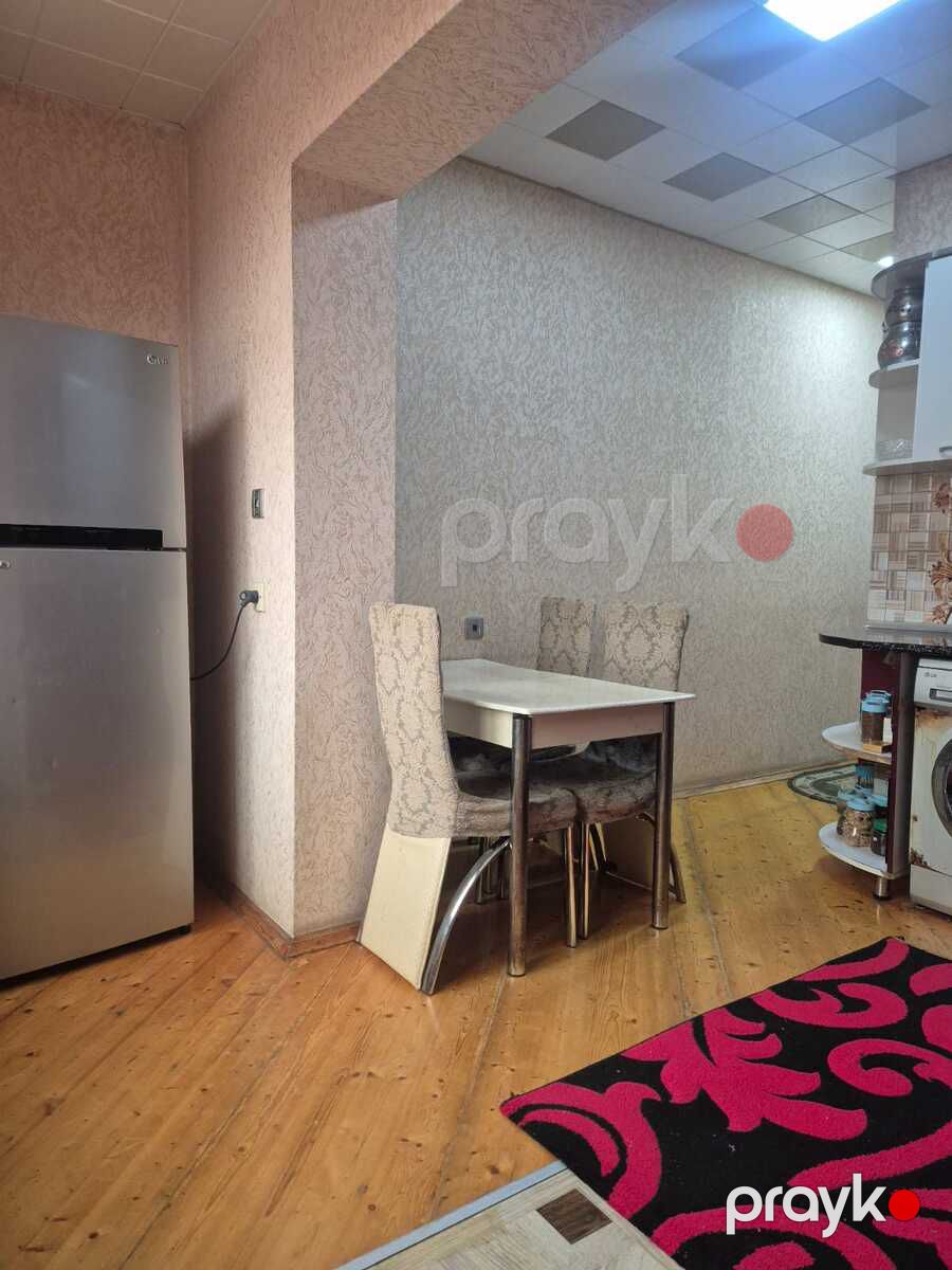 Satılır 4 otaqlı köhnə tikili 101 m² — Mənzil, Bakı (2)