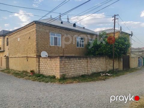 Satılır 10 otaqlı həyət evi/bağ evi 400 m² — Quba