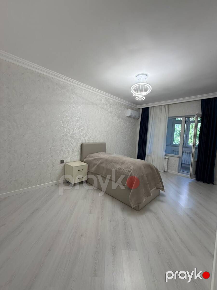 Satılır 4 otaqlı köhnə tikili 110 m² — Mənzil, Bakı (10)