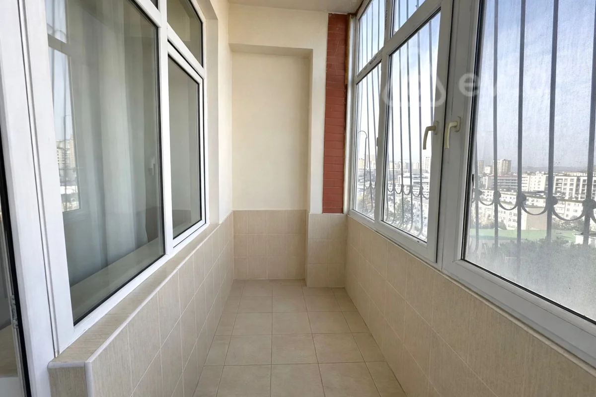 3 otaqlı mənzil, 145 m², Rövşən Cəfərov küç — Mənzil, Bakı (12)