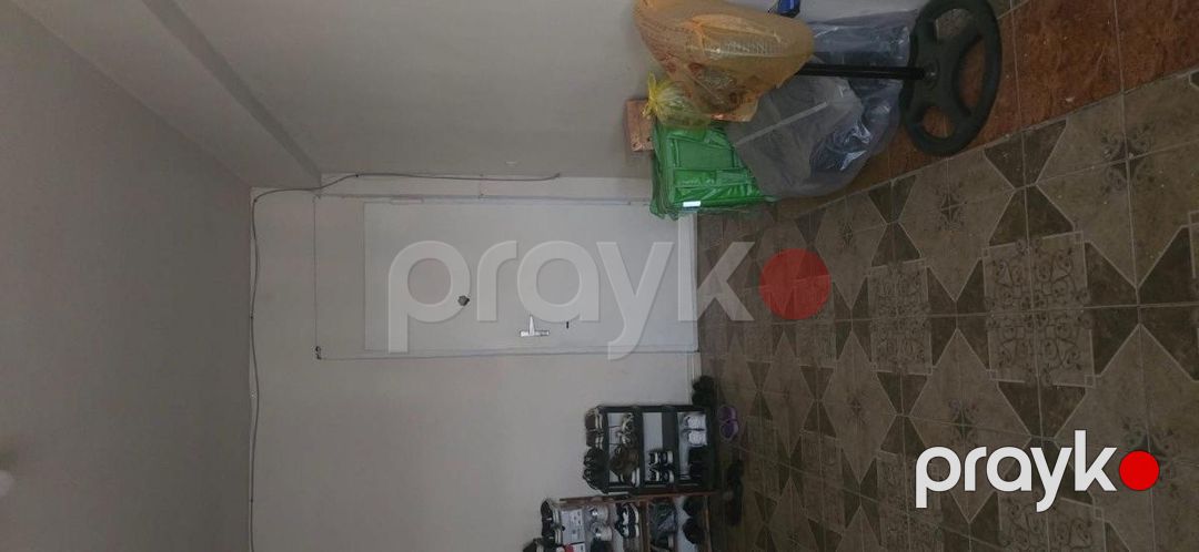 Satılır 1 otaqlı köhnə tikili 35 m² — Mənzil, Bakı (2)
