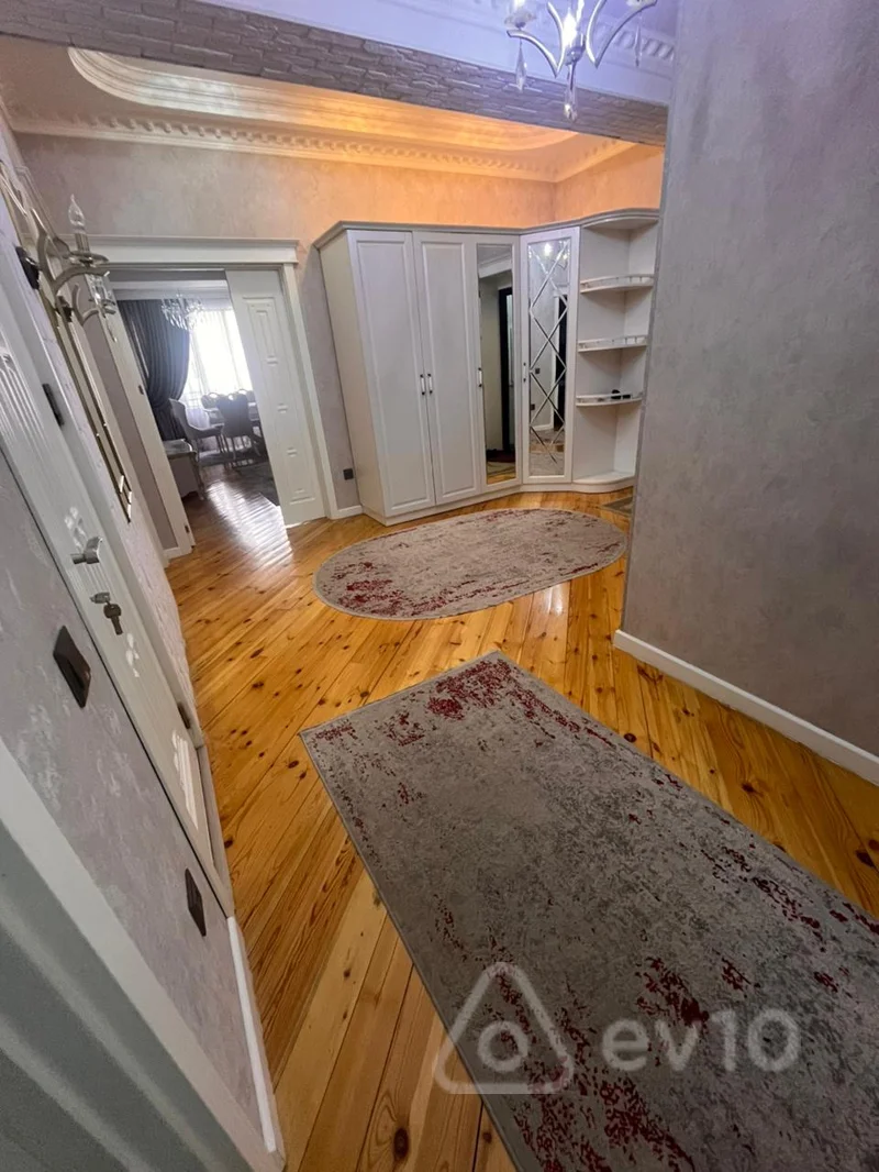 3 otaqlı mənzil, 135 m², Sahib Zeynalov — kirayə — Mənzil, Bakı (8)