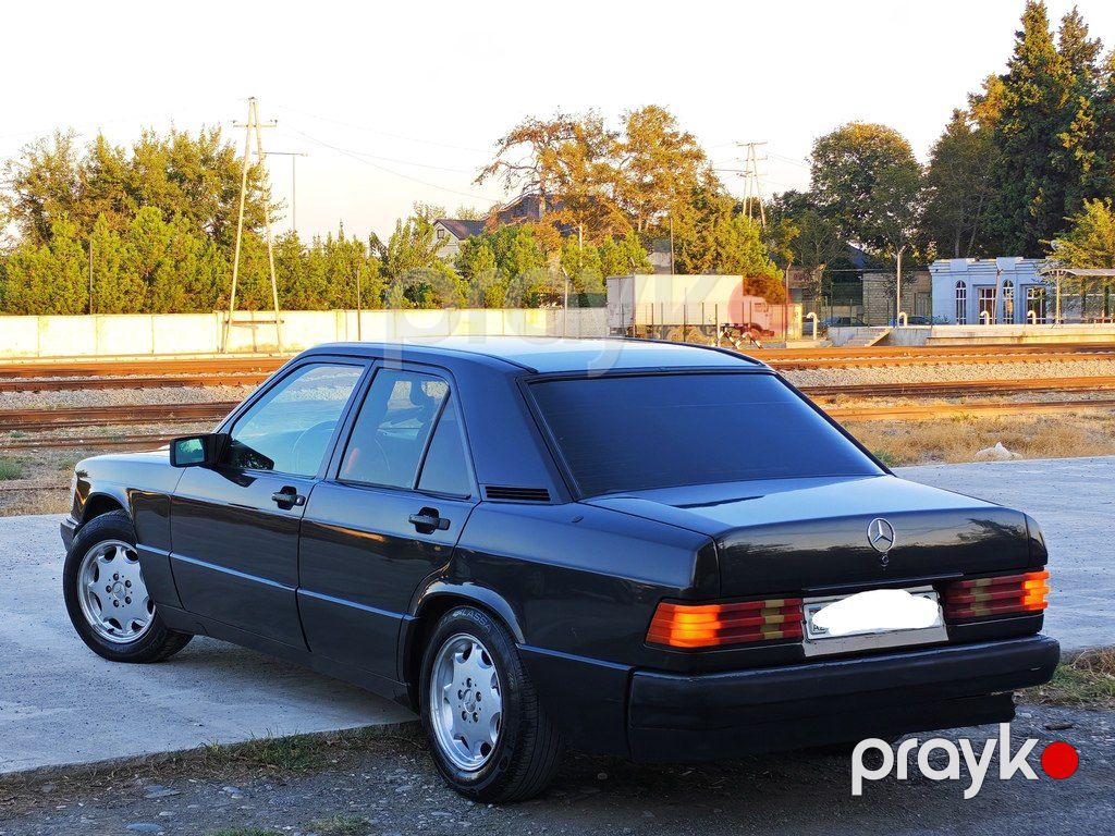 Mercedes 190, 2.0 L, 1990 il, 214 844 km — Avtomobillər, Bərdə (3)