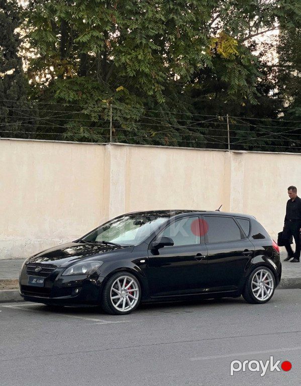 Kia Ceed, 1.4 L, 2009 il, 237 000 km — Avtomobillər, Bakı (2)