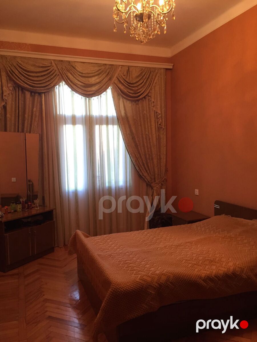 Satılır 2 otaqlı köhnə tikili 65 m² — Mənzil, Bakı (6)