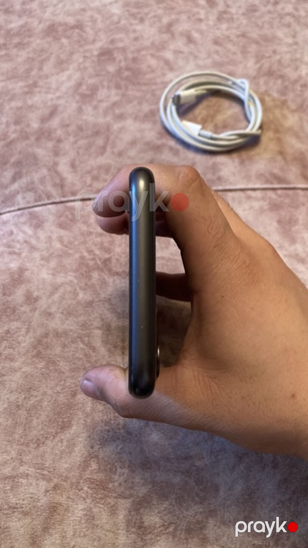 IPhone 11, Qara, Simsiz şarj — Apple iPhone, Xaçmaz (5)