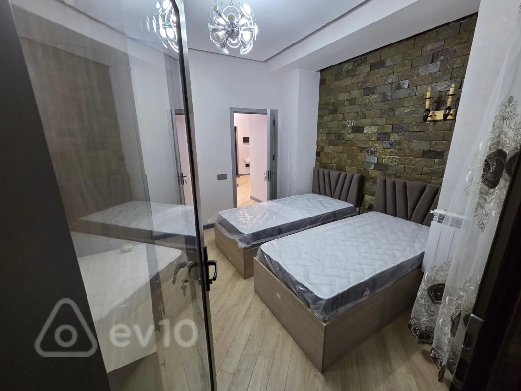 3 otaqlı mənzil, 110 m², Salatın Əsgərova k. — kirayə — Mənzil, Bakı (3)