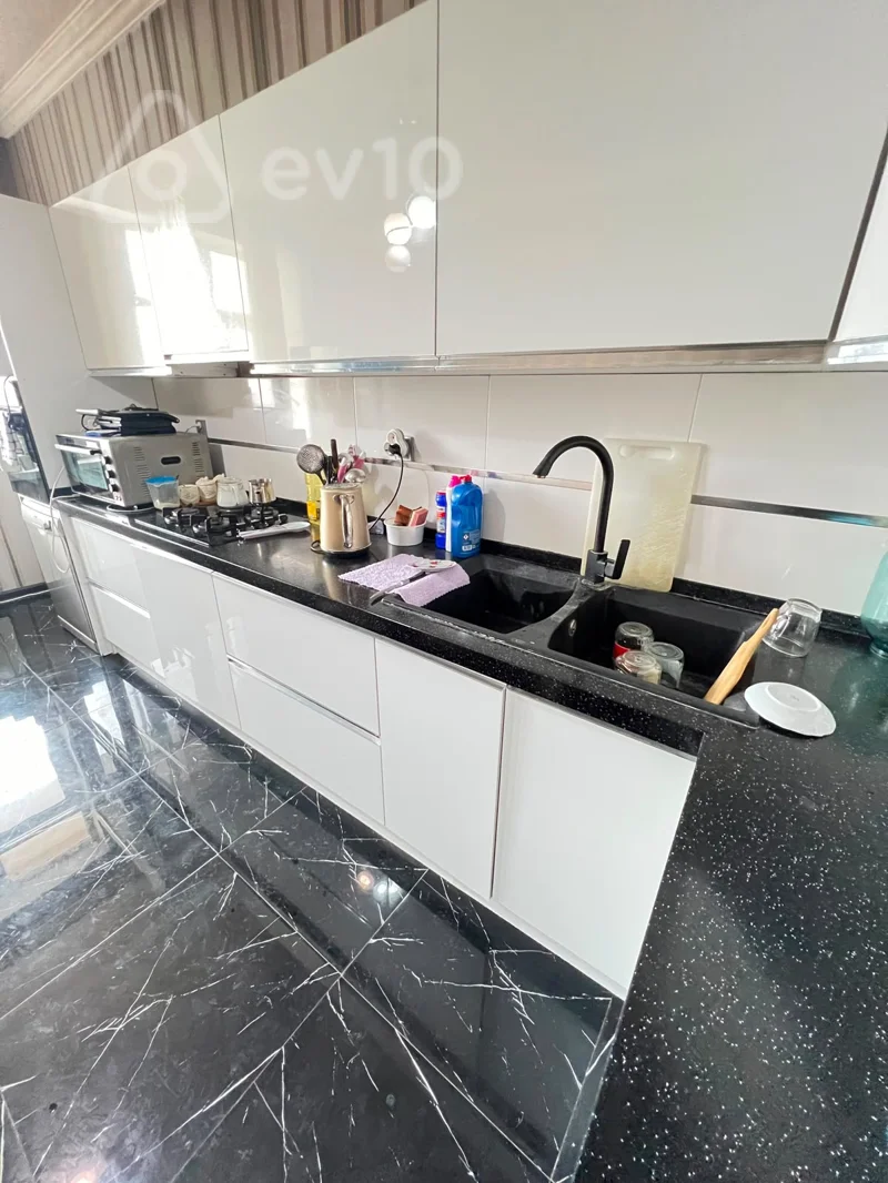 3 otaqlı mənzil, 147 m², Kazım Kazımzadə — Mənzil, Bakı (7)