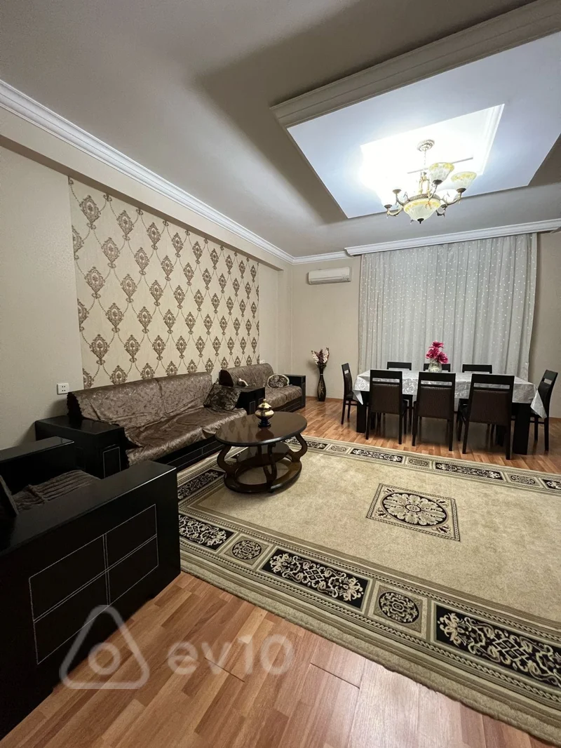 3 otaqlı mənzil, 110 m², Məhəmməd Hadi — Bakı