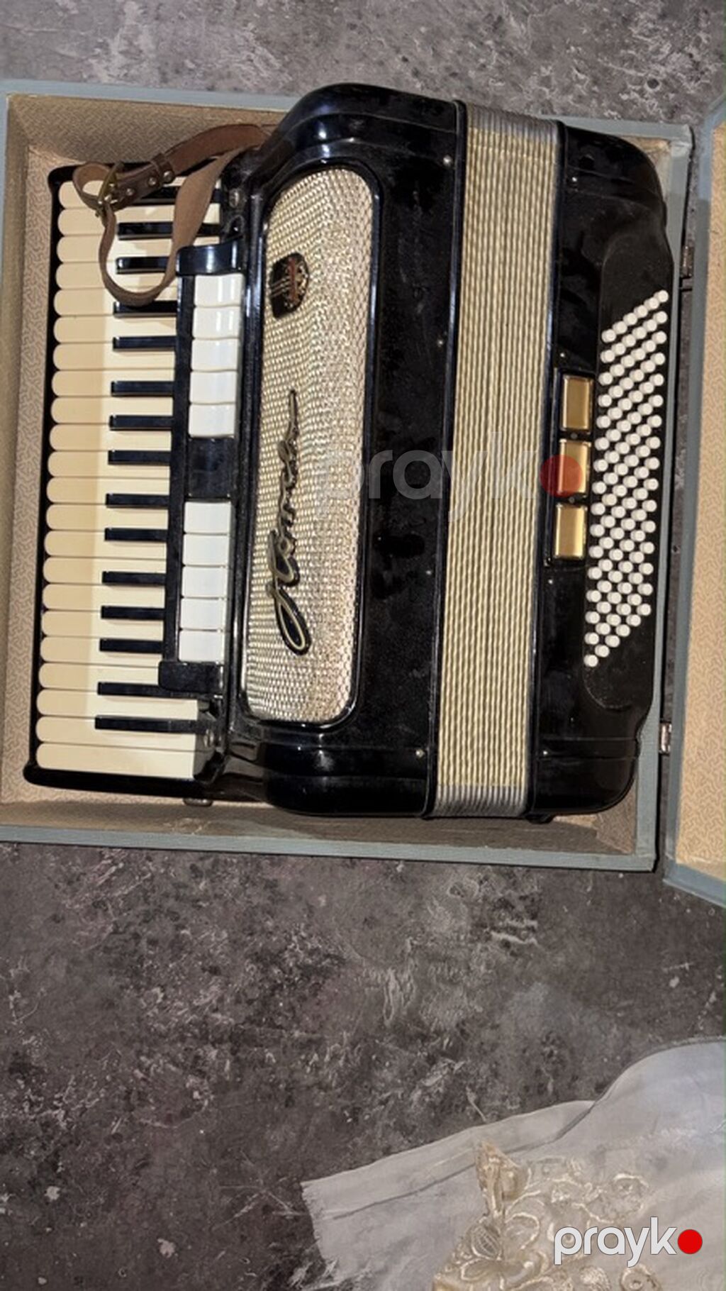 Məhsul: Klassik “Hohner” akkordeon (piano klaviaturalı), orijinal sərt — Akkordeonlar, harmonilar, bayanlar, Şəki (2)